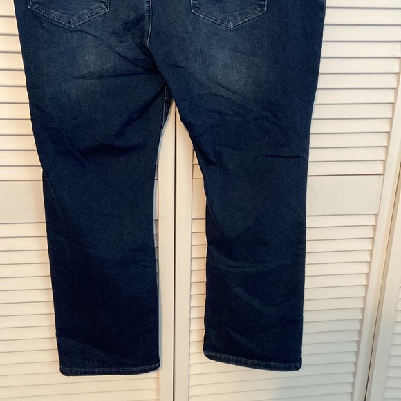 Laurie Felt Knit Cambre Straight-Leg Jeans XLP - Picture 7 of 7